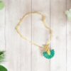 Collier acier inoxydable doré éventail vert marbré