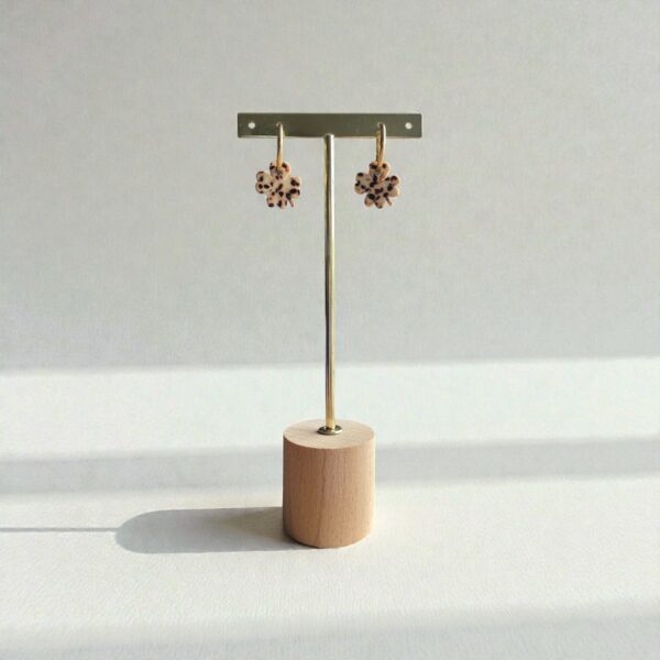 Créoles trèfle tacheté marron