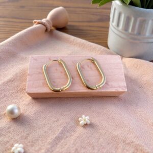 Créoles ovales seules dorées Créoles ovales seules dorées