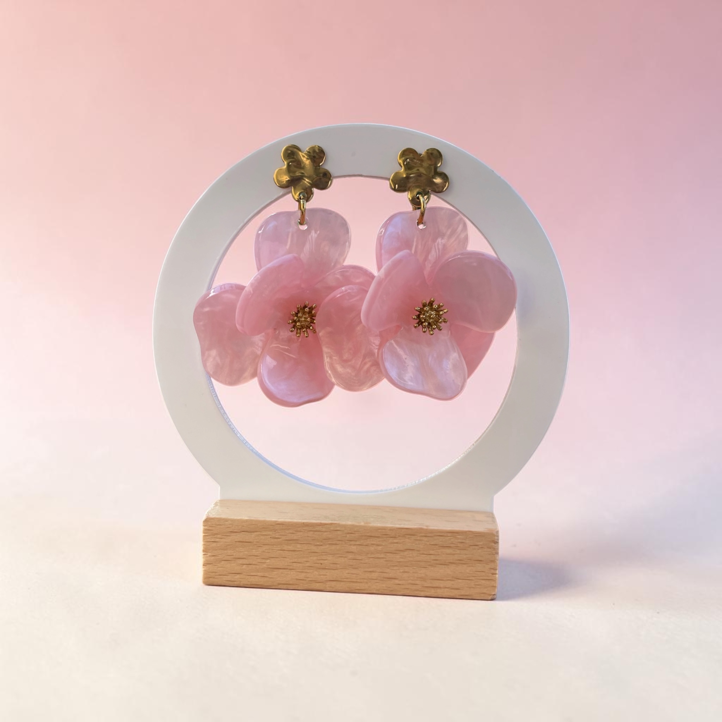 Boucle Camélia doré rose clair marbré