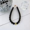 Collier Léo noir modèle Collier Léo noir modèle